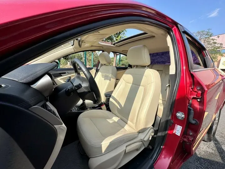 2015 ChangAn Eado 1.6L 125HP L4 5MT,autocango,china used car exporter,china ev exporter,chinese used car exporter,chinese used ev exporter