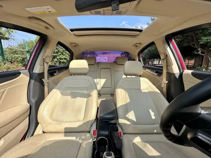 2015 ChangAn Eado 1.6L 125HP L4 5MT,autocango,china used car exporter,china ev exporter,chinese used car exporter,chinese used ev exporter