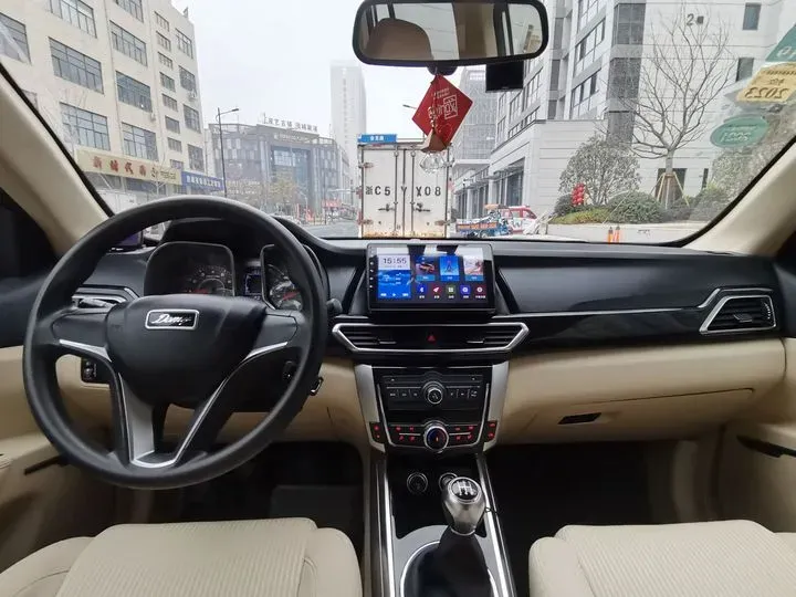 2017 Zotye Damy X5 1.6L 116HP L4 5MT,autocango,china used car exporter,china ev exporter,chinese used car exporter,chinese used ev exporter