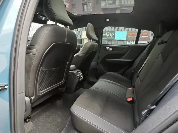 2022 Volvo C40 BEV 69KWH,autocango,china used car exporter,china ev exporter,chinese used car exporter,chinese used ev exporter