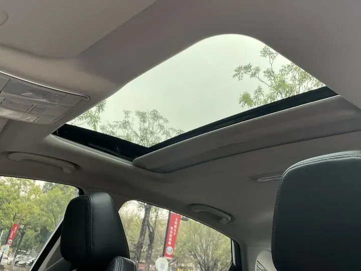 2021 ChangAn Eado 1.4T 160HP L4 7DCT,autocango,china used car exporter,china ev exporter,chinese used car exporter,chinese used ev exporter