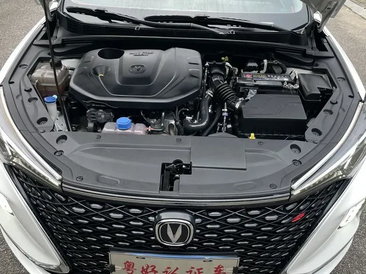 2021 ChangAn Eado 1.4T 160HP L4 7DCT,autocango,china used car exporter,china ev exporter,chinese used car exporter,chinese used ev exporter