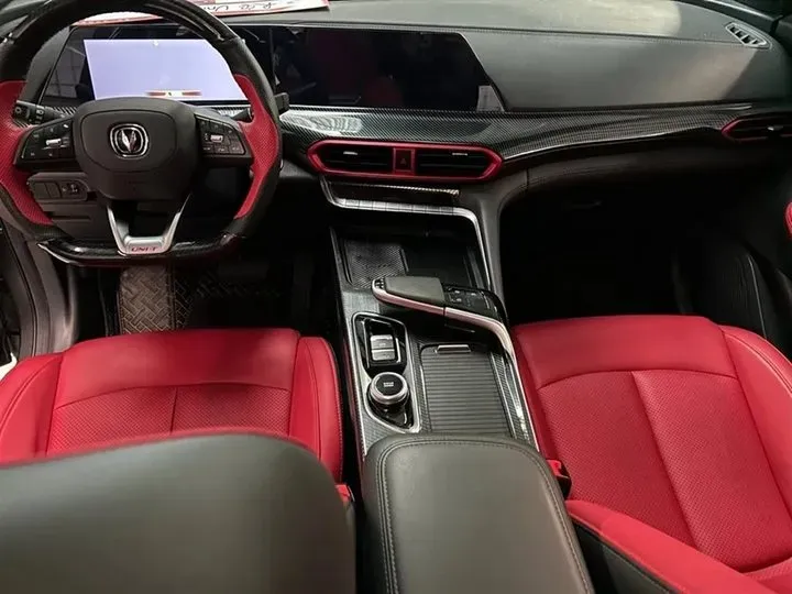 2020 ChangAn UNI-T 1.5T 180HP L4 7DCT,autocango,china used car exporter,china ev exporter,chinese used car exporter,chinese used ev exporter