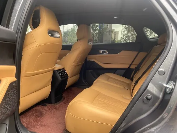 2021 ChangAn UNI-K 2.0T 233HP L4 8AT,autocango,china used car exporter,china ev exporter,chinese used car exporter,chinese used ev exporter