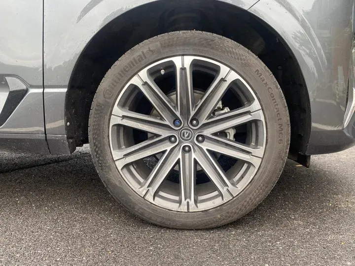 2021 ChangAn UNI-K 2.0T 233HP L4 8AT,autocango,china used car exporter,china ev exporter,chinese used car exporter,chinese used ev exporter