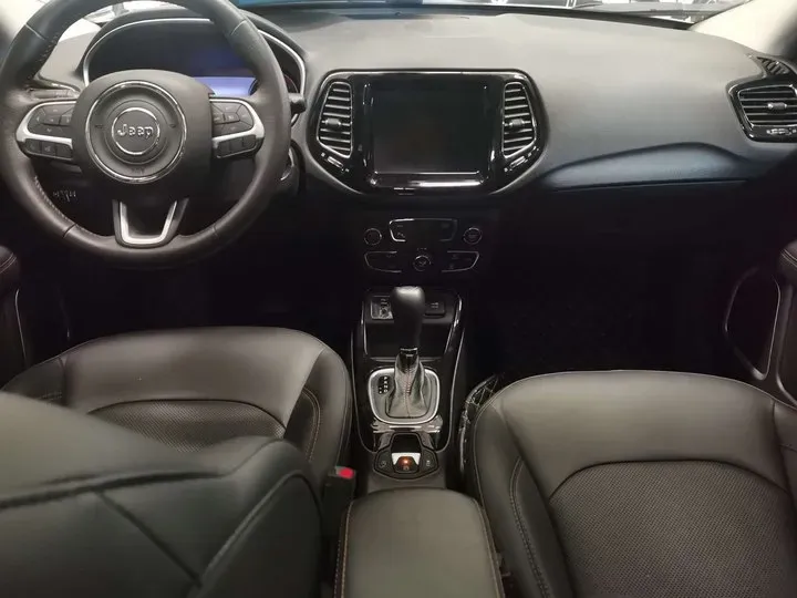 2020 Jeep Compass 1.3T 173HP L4 7DCT,autocango,china used car exporter,china ev exporter,chinese used car exporter,chinese used ev exporter