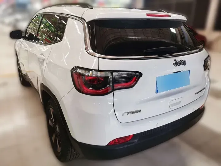 2020 Jeep Compass 1.3T 173HP L4 7DCT,autocango,china used car exporter,china ev exporter,chinese used car exporter,chinese used ev exporter