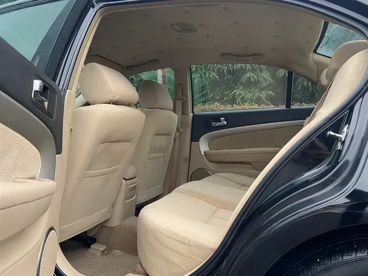 2011 Chevrolet Epica 1.8L 143HP L4 5MT,autocango,china used car exporter,china ev exporter,chinese used car exporter,chinese used ev exporter