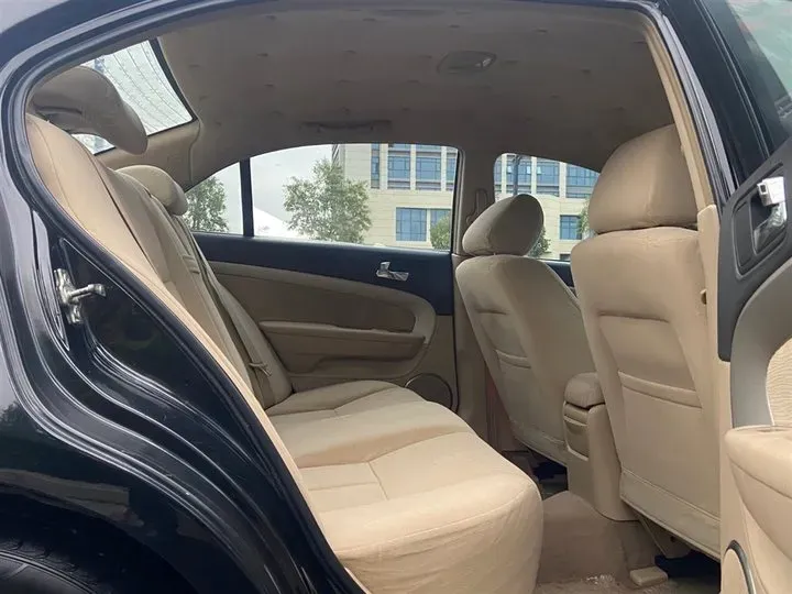 2011 Chevrolet Epica 1.8L 143HP L4 5MT,autocango,china used car exporter,china ev exporter,chinese used car exporter,chinese used ev exporter