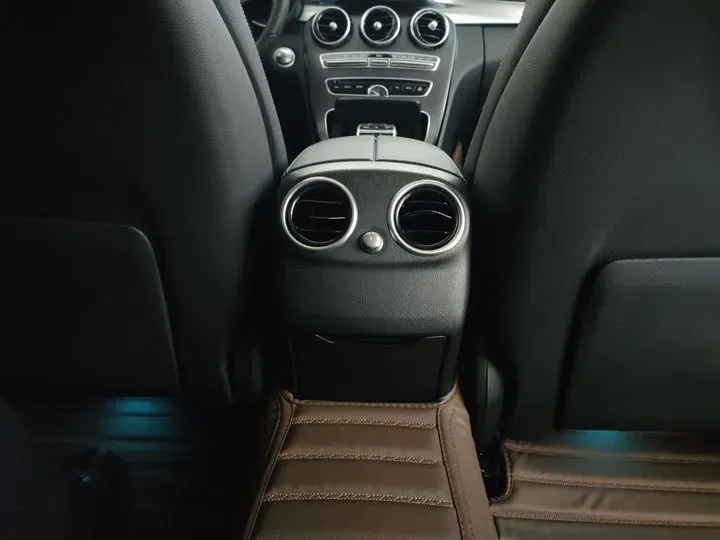 2018 Mercedes-Benz C Class 1.6T 156HP L4 9AT,autocango,china used car exporter,china ev exporter,chinese used car exporter,chinese used ev exporter