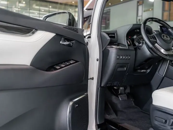 2020 Lexus LM 2.5L 117HP L4 E-CVT Hybrid,autocango,china used car exporter,china ev exporter,chinese used car exporter,chinese used ev exporter