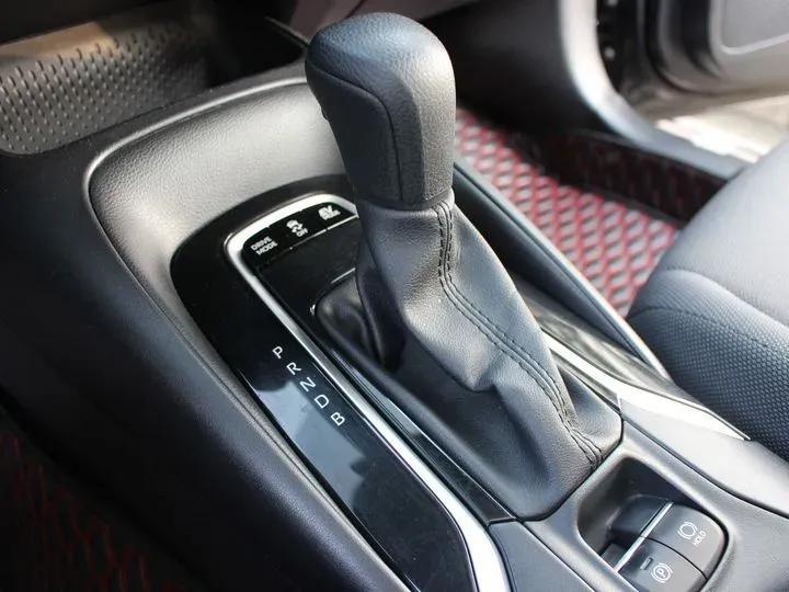 2021 Toyota Levin 1.8L 98HP L4 E-CVT Hybrid,autocango,china used car exporter,china ev exporter,chinese used car exporter,chinese used ev exporter