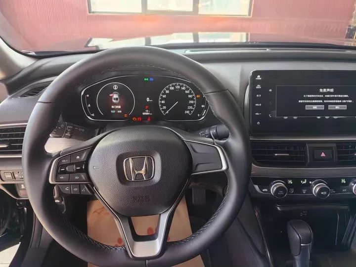 2022 Honda Accord 1.5T 194HP L4 CVT,autocango,china used car exporter,china ev exporter,chinese used car exporter,chinese used ev exporter