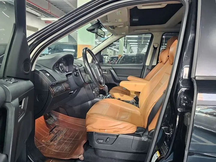 2011 Land Rover Freelander 2 2.2T 190HP L4 6AT,autocango,china used car exporter,china ev exporter,chinese used car exporter,chinese used ev exporter