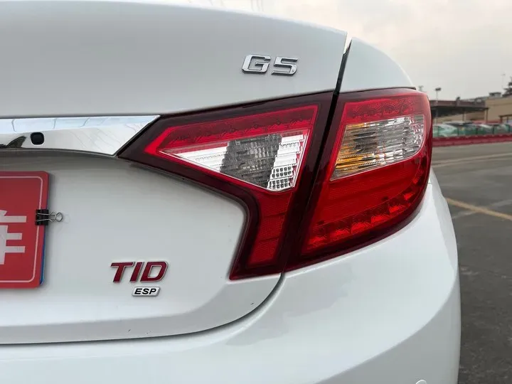 2014 BYD G5 1.5T 154HP L4 6DCT,autocango,china used car exporter,china ev exporter,chinese used car exporter,chinese used ev exporter