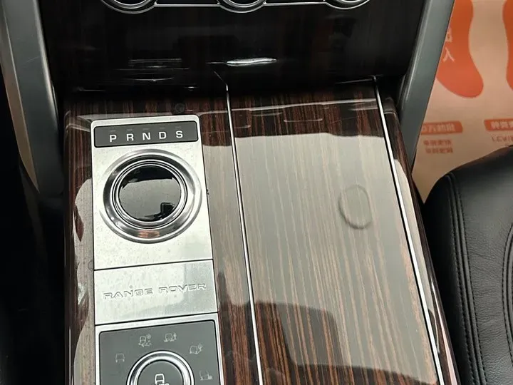 2020 Mansory Range Rover 3.0T 400HP L6 8AT,autocango,china used car exporter,china ev exporter,chinese used car exporter,chinese used ev exporter