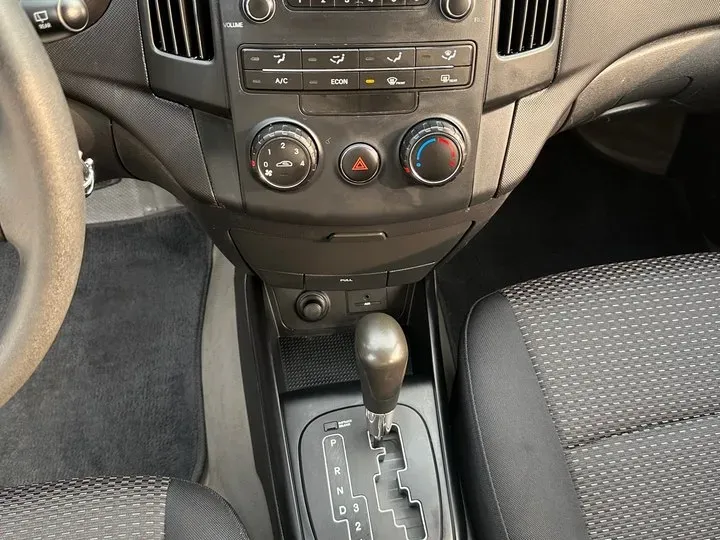 2009 Hyundai i30 1.6L 123HP L4 4AT,autocango,china used car exporter,china ev exporter,chinese used car exporter,chinese used ev exporter