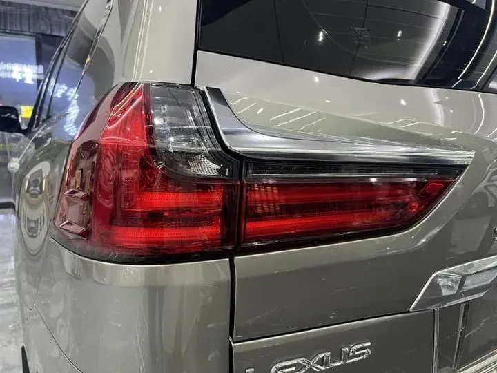 2009 Lexus LX 5.7L 367HP V8 6AT,autocango,china used car exporter,china ev exporter,chinese used car exporter,chinese used ev exporter