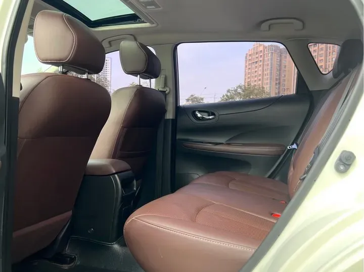 2014 Nissan Tiida 1.6L 126HP L4 CVT,autocango,china used car exporter,china ev exporter,chinese used car exporter,chinese used ev exporter