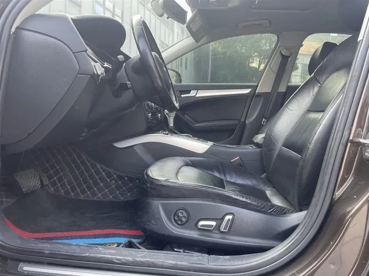 2015 Audi A4L 2.0T 224HP L4 7DCT,autocango,china used car exporter,china ev exporter,chinese used car exporter,chinese used ev exporter