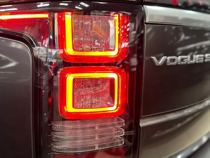 2020 Mansory Range Rover 3.0T 400HP L6 8AT,autocango,china used car exporter,china ev exporter,chinese used car exporter,chinese used ev exporter