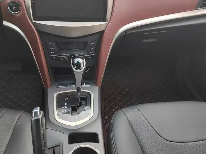 2014 BYD G5 1.5T 154HP L4 6DCT,autocango,china used car exporter,china ev exporter,chinese used car exporter,chinese used ev exporter