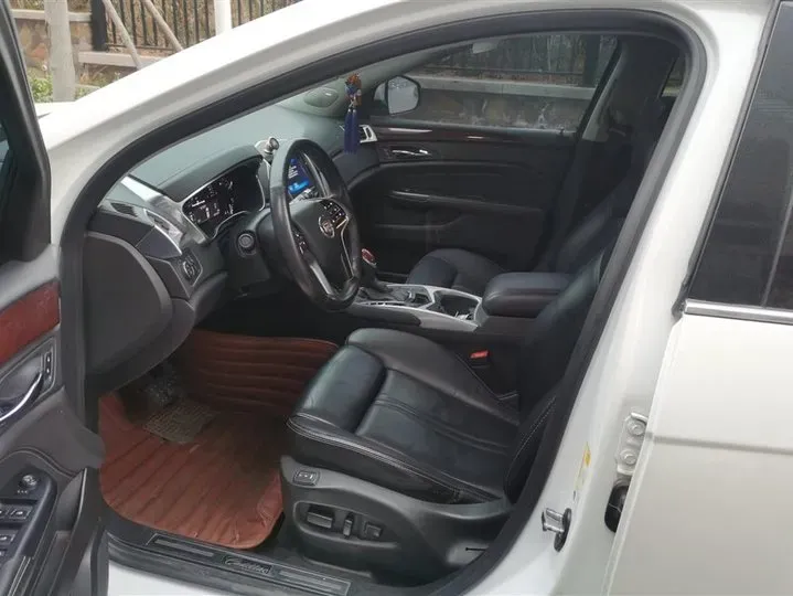 2015 Cadillac SRX 3.0L 271HP V6 6AT,autocango,china used car exporter,china ev exporter,chinese used car exporter,chinese used ev exporter