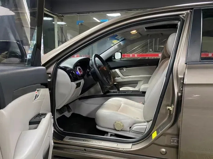 2013 Geely EC8 2.0L 141HP L4 6AT,autocango,china used car exporter,china ev exporter,chinese used car exporter,chinese used ev exporter