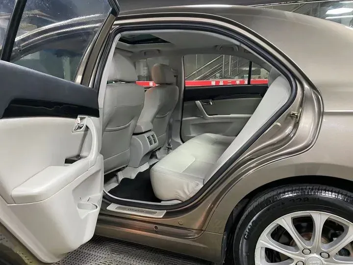 2013 Geely EC8 2.0L 141HP L4 6AT,autocango,china used car exporter,china ev exporter,chinese used car exporter,chinese used ev exporter