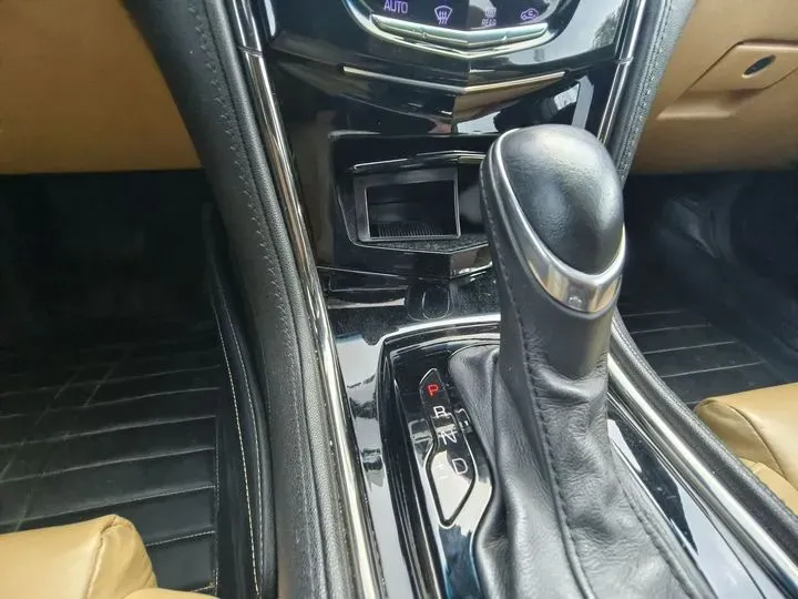 2014 Cadillac ATS 2.0T 276HP L4 6AT,autocango,china used car exporter,china ev exporter,chinese used car exporter,chinese used ev exporter