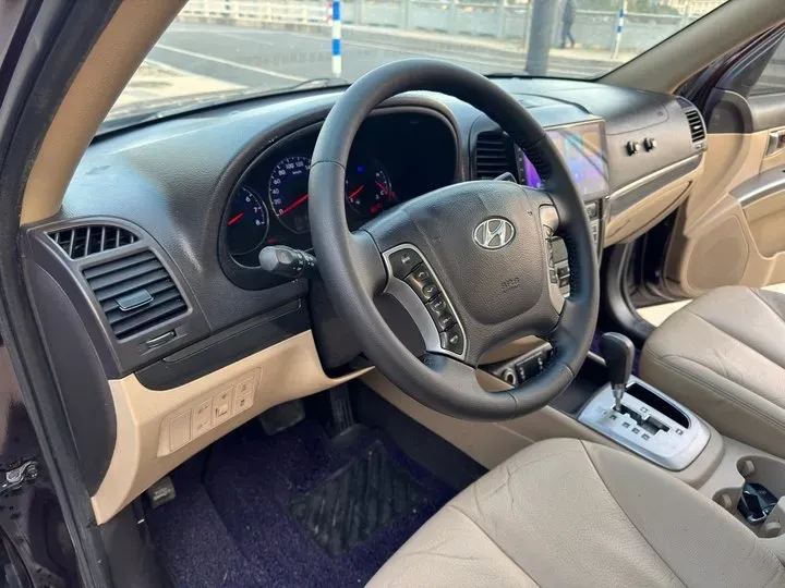 2010 Hyundai Santafe Classic 2.4L 174HP L4 6AT,autocango,china used car exporter,china ev exporter,chinese used car exporter,chinese used ev exporter