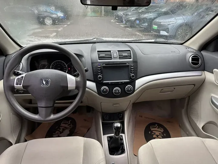 2012 ChangAn Alsvin V5 1.5L 114HP L4 5MT,autocango,china used car exporter,china ev exporter,chinese used car exporter,chinese used ev exporter