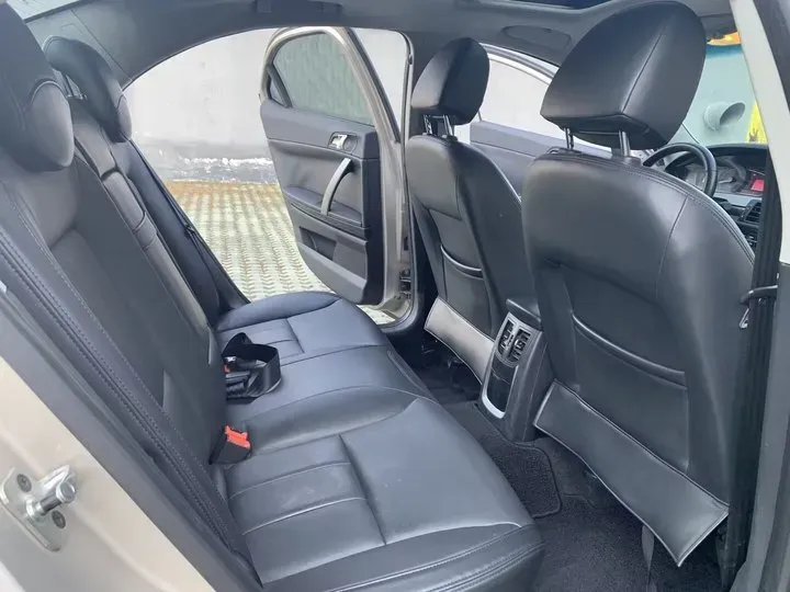 2012 Roewe 550 1.8L 133HP L4 5AT,autocango,china used car exporter,china ev exporter,chinese used car exporter,chinese used ev exporter