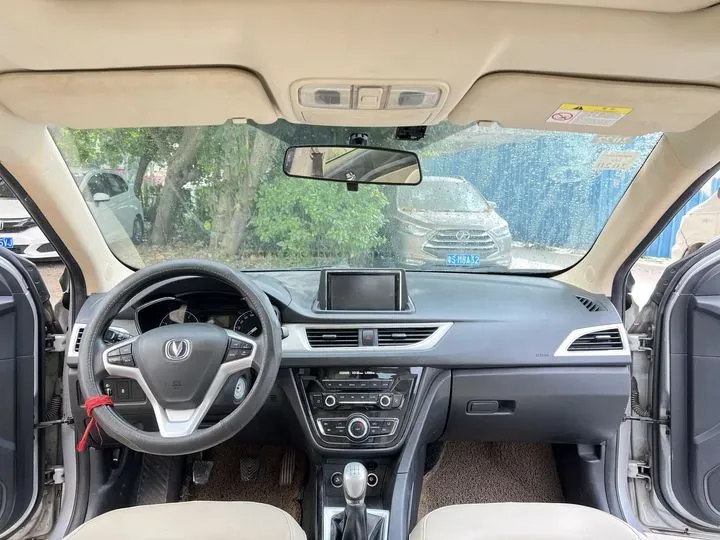 2016 ChangAn Alsvin V7 1.6L 124HP L4 5MT,autocango,china used car exporter,china ev exporter,chinese used car exporter,chinese used ev exporter