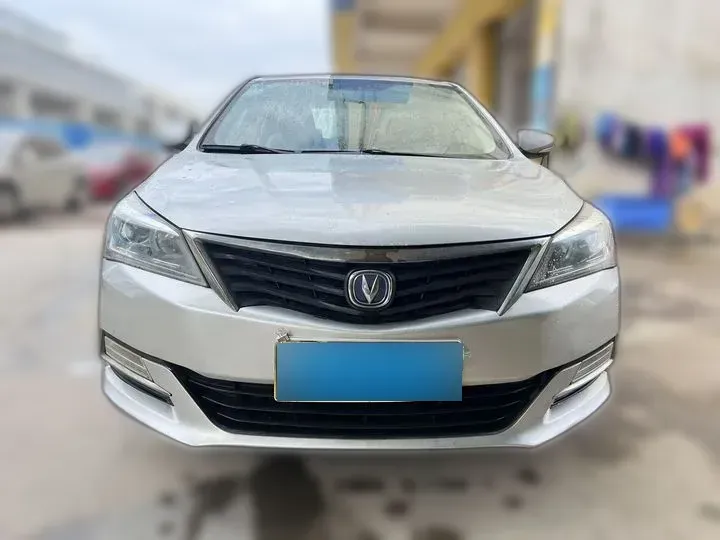 2016 ChangAn Alsvin V7 1.6L 124HP L4 5MT,autocango,china used car exporter,china ev exporter,chinese used car exporter,chinese used ev exporter