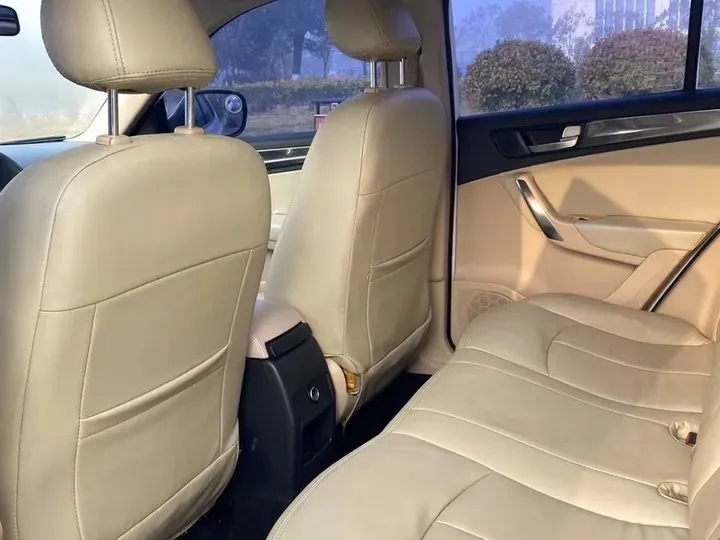 2012 Brilliance Auto V5 1.6L 118HP L4 5AT,autocango,china used car exporter,china ev exporter,chinese used car exporter,chinese used ev exporter