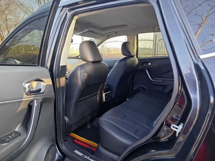 2012 GAC Trumpchi GS5 2.0L 147HP L4 5AT,autocango,china used car exporter,china ev exporter,chinese used car exporter,chinese used ev exporter