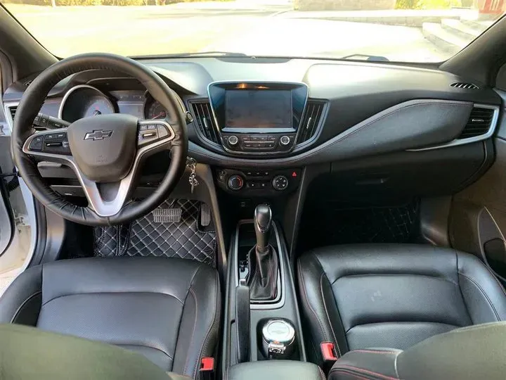 2019 Chevrolet Monza 1.3T 163HP L3 6AT,autocango,china used car exporter,china ev exporter,chinese used car exporter,chinese used ev exporter