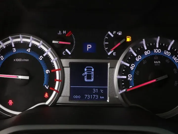 2022 Toyota 4Runner 4.0L 273HP V6 5AT,autocango,china used car exporter,china ev exporter,chinese used car exporter,chinese used ev exporter