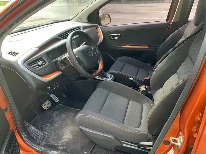 2017 Geely Vision X1 1.3L 88HP L4 4AT,autocango,china used car exporter,china ev exporter,chinese used car exporter,chinese used ev exporter