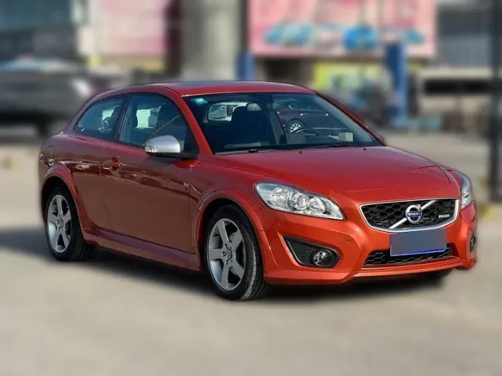 2011 Volvo C30 2.0L 145HP L4 6DCT,autocango,china used car exporter,china ev exporter,chinese used car exporter,chinese used ev exporter