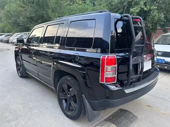 2013 Jeep Patriot 2.4L 170HP L4 CVT,autocango,china used car exporter,china ev exporter,chinese used car exporter,chinese used ev exporter