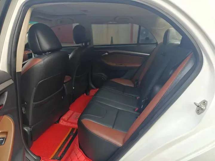 2014 BYD G5 1.5T 154HP L4 6MT,autocango,china used car exporter,china ev exporter,chinese used car exporter,chinese used ev exporter