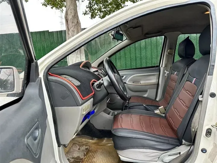 2007 FAW Vita 1.5L 102HP L4 5MT,autocango,china used car exporter,china ev exporter,chinese used car exporter,chinese used ev exporter