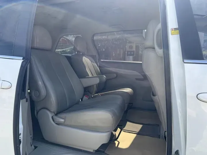 2015 BYD M6 2.4L 167HP L4 6DCT,autocango,china used car exporter,china ev exporter,chinese used car exporter,chinese used ev exporter