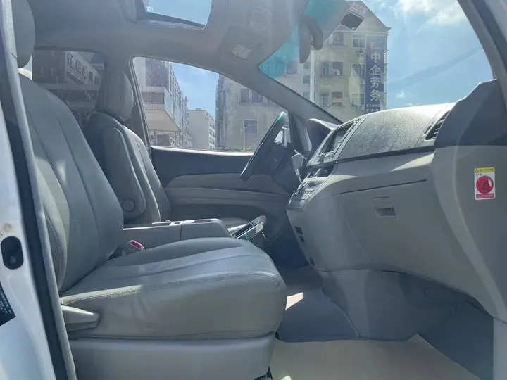 2015 BYD M6 2.4L 167HP L4 6DCT,autocango,china used car exporter,china ev exporter,chinese used car exporter,chinese used ev exporter