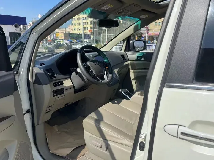 2015 BYD M6 2.4L 167HP L4 6DCT,autocango,china used car exporter,china ev exporter,chinese used car exporter,chinese used ev exporter