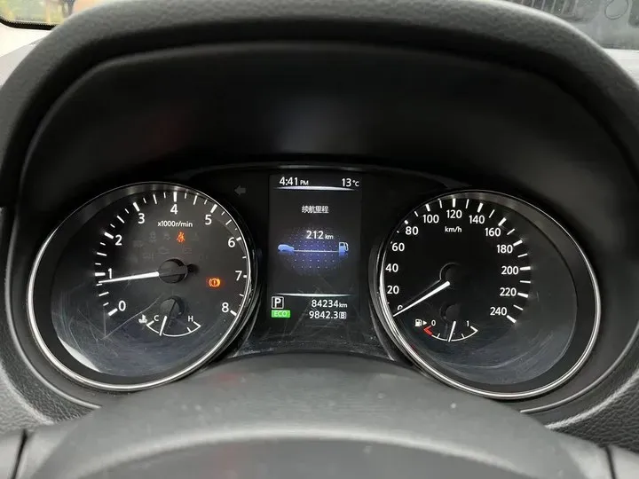 2017 Nissan Qashqai 2.0L 150HP L4 CVT,autocango,china used car exporter,china ev exporter,chinese used car exporter,chinese used ev exporter