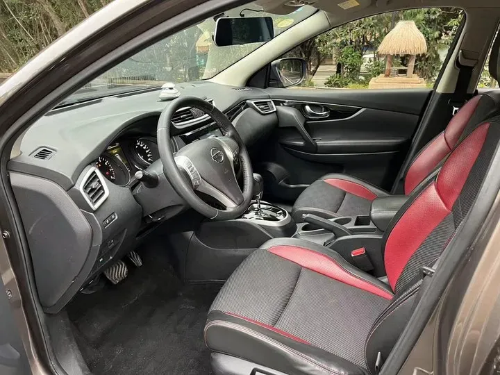 2017 Nissan Qashqai 2.0L 150HP L4 CVT,autocango,china used car exporter,china ev exporter,chinese used car exporter,chinese used ev exporter