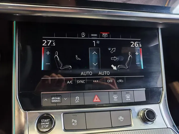 2021 Audi A6L 2.0T 190HP L4 7DCT,autocango,china used car exporter,china ev exporter,chinese used car exporter,chinese used ev exporter